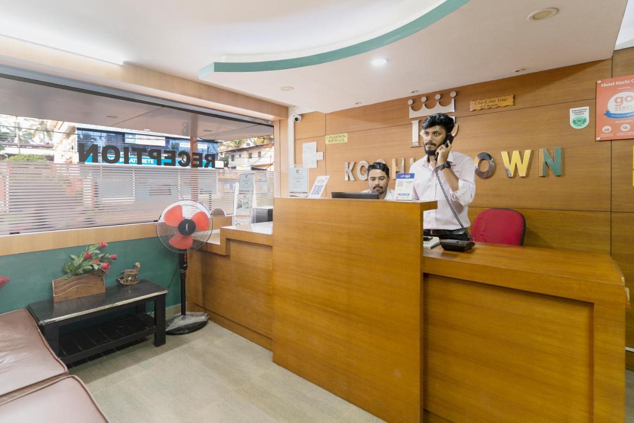 Hotel Kochi Crown Exterior foto