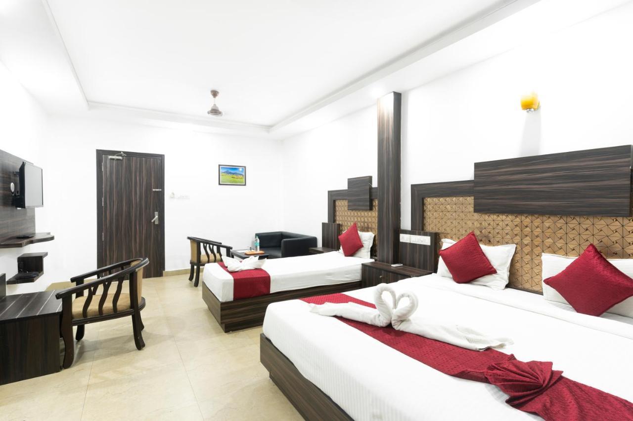 Hotel Kochi Crown Exterior foto