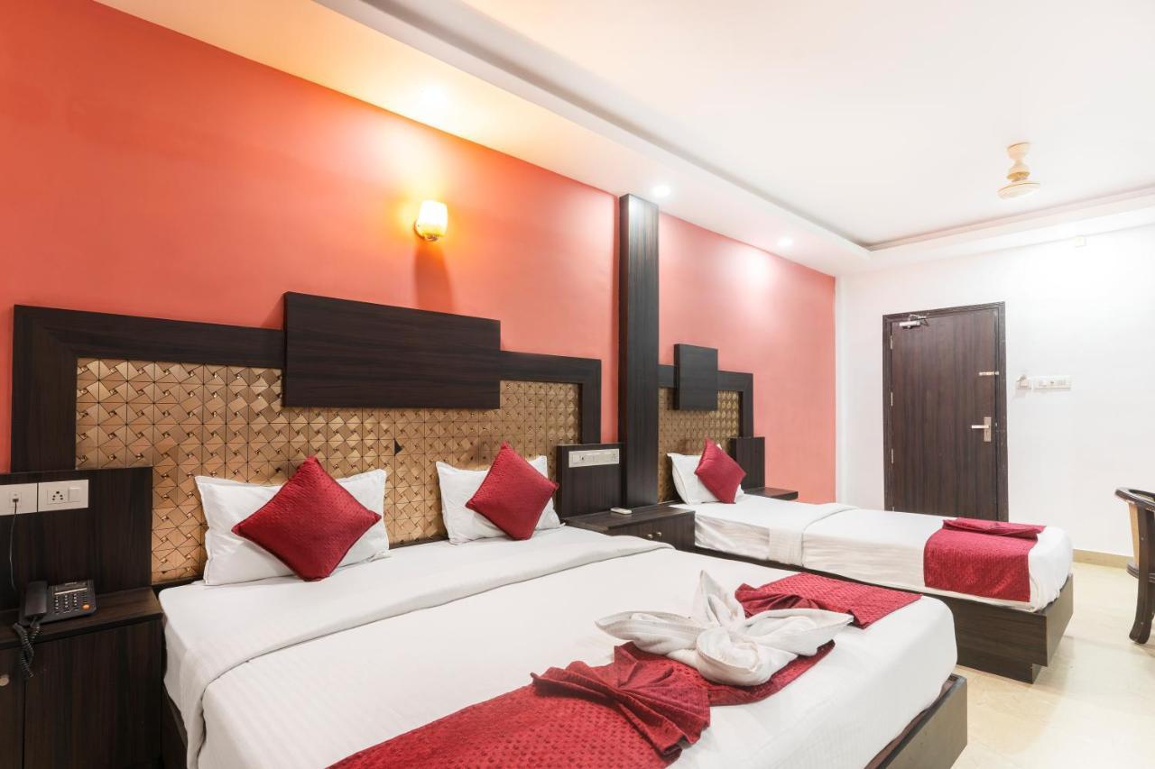 Hotel Kochi Crown Exterior foto