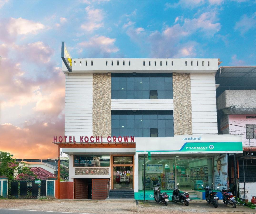 Hotel Kochi Crown Exterior foto