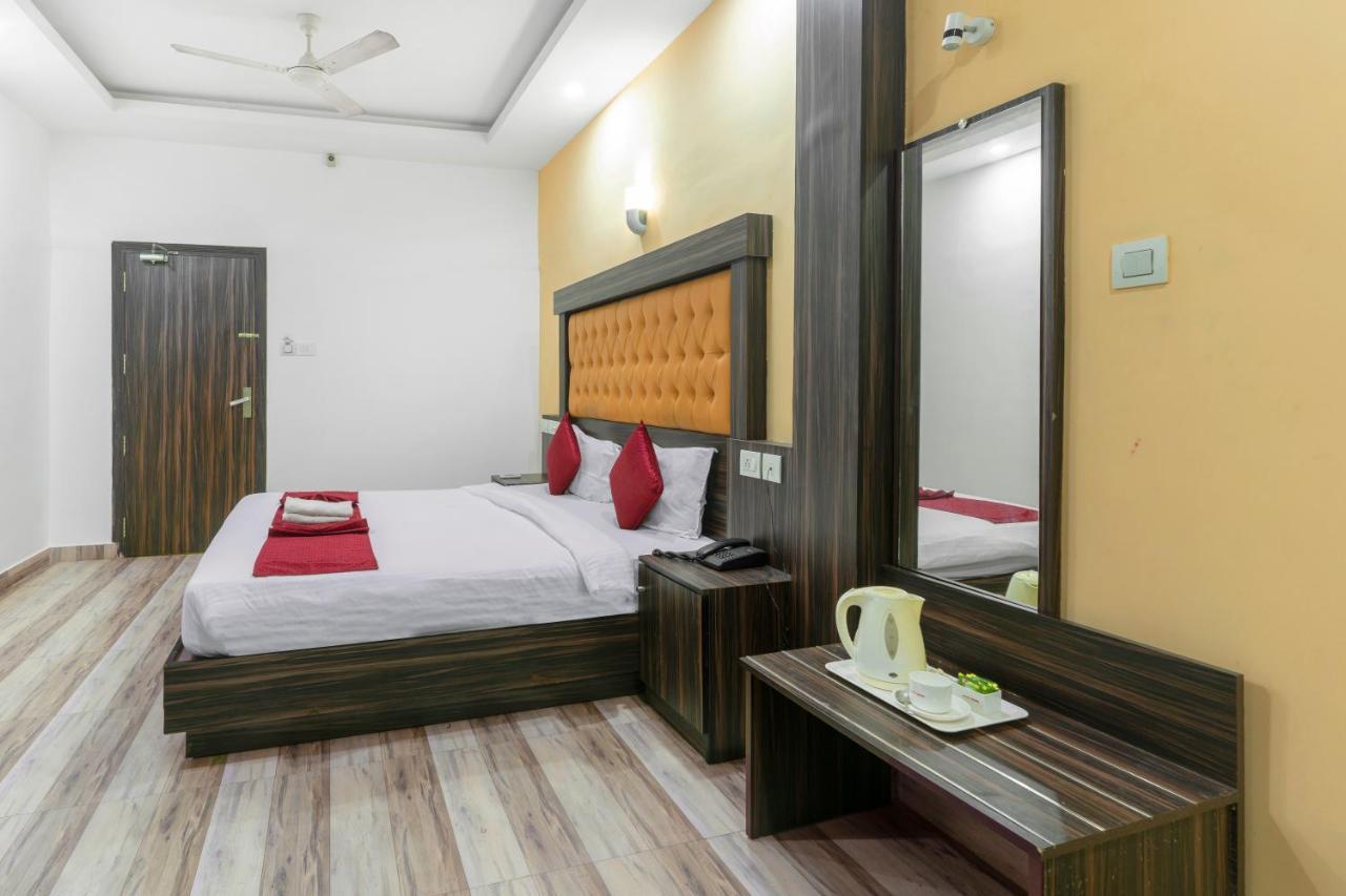 Hotel Kochi Crown Exterior foto